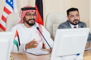 ترجمة فورية متحدث سعودي مسؤل سعودي_2